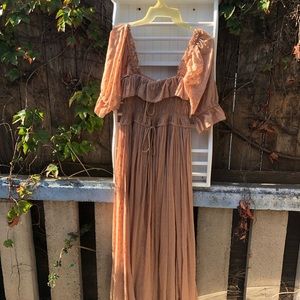 Dôen sol dress in toffee